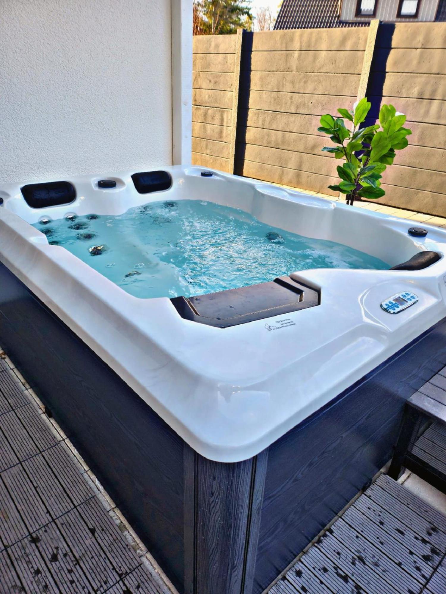 Lions Place Premium Apartments Executive Luxus Penthouse Inklusive Spa Heidenheim Exterior foto
