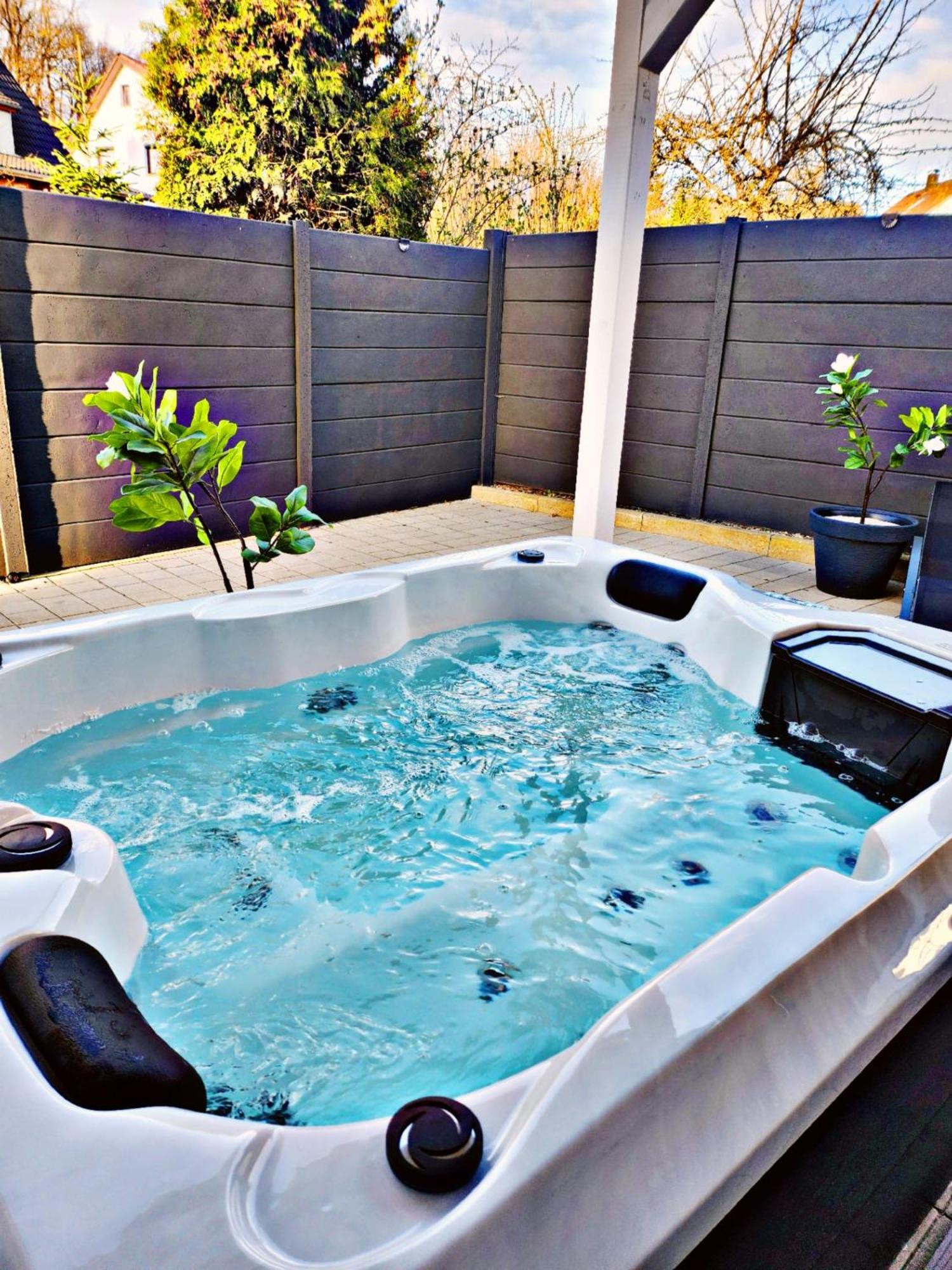 Lions Place Premium Apartments Executive Luxus Penthouse Inklusive Spa Heidenheim Exterior foto
